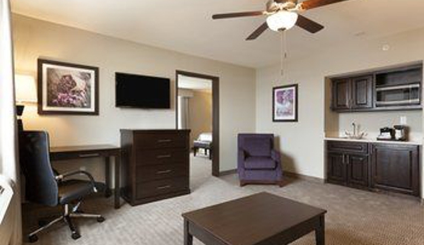 Baymont Inn & Suites - College Station, TX