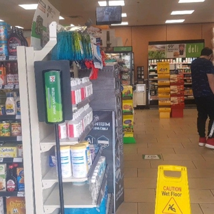 7-Eleven - Santa Ana, CA