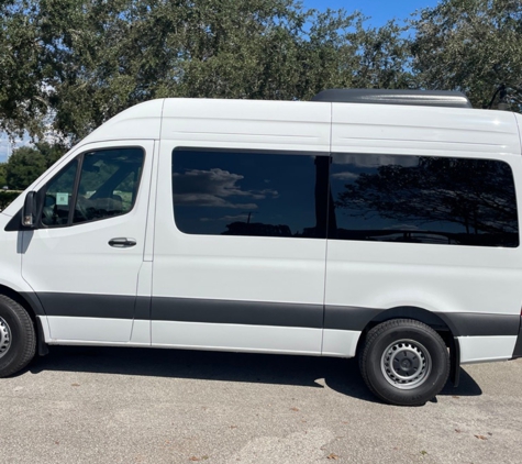 Carl's Van Rentals - Tampa, FL