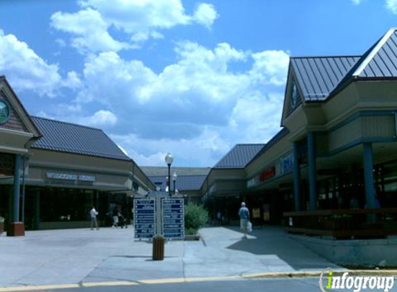 Van Heusen - Silverthorne, CO