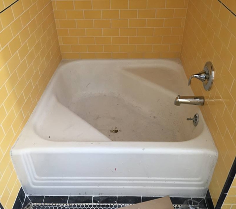 Bathtub Reglazing Time - Canyon Country, CA