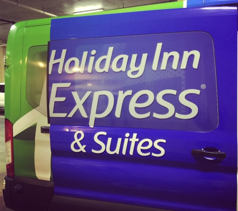 Holiday Inn Express - Dania, FL