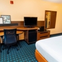 Fairfield Inn & Suites