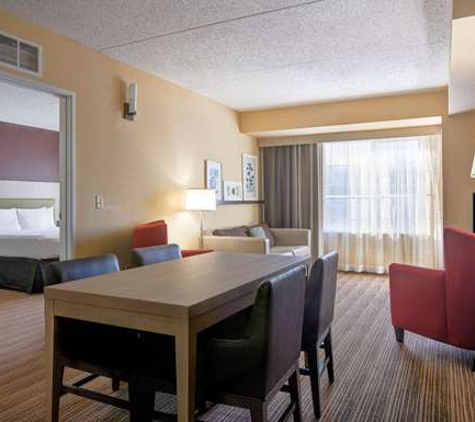 Comfort Inn & Suites St. Paul Northeast - Vadnais Heights, MN