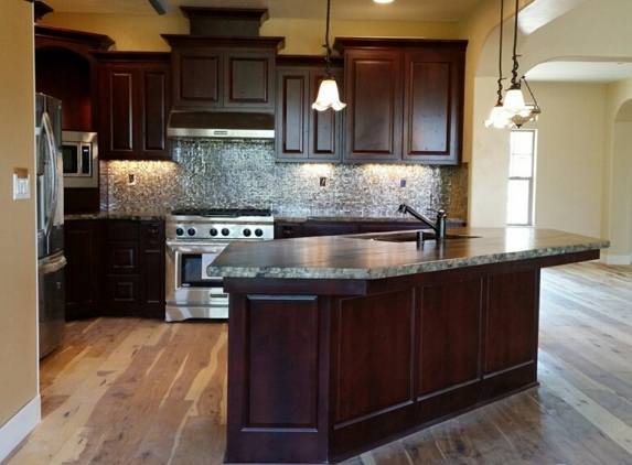 GALLERIA KITCHENS & BATHS - Roseville, CA