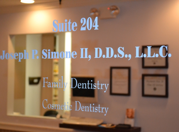 Simone, Joseph P II DDS - Metairie, LA