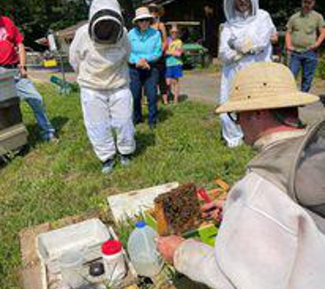 Dry Ridge Bee Supply - Weaverville, NC