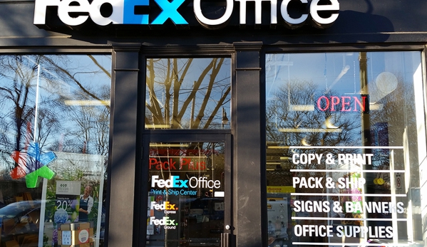 FedEx Office Print & Ship Center - Summit, NJ