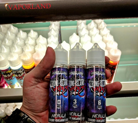 Vaporland Lynnwood Vape Tank - Lynnwood, WA