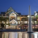 CambridgeSide - Outlet Malls