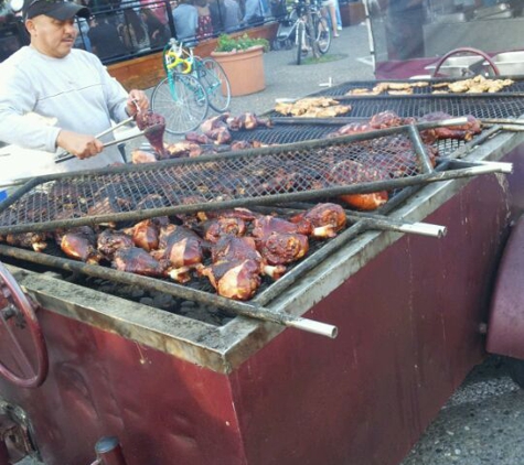 Santa Rosa Wednesday Night Market