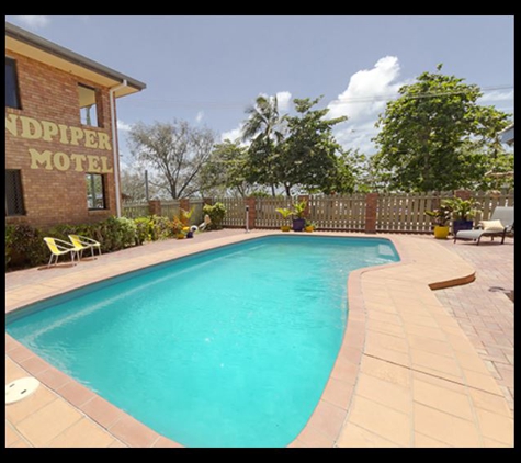 Sandpiper Motel - Sarina Beach, QLD. Family friendly Sandpiper Motel Sarina Beach