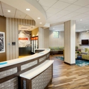 Hampton Inn & Suites Seattle/Northgate - Hotels