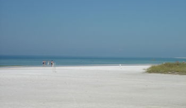 Island House Beach Resort - Sarasota, FL