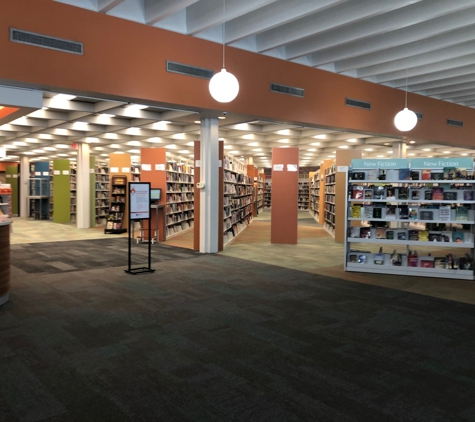 Waukegan Public Library - Waukegan, IL