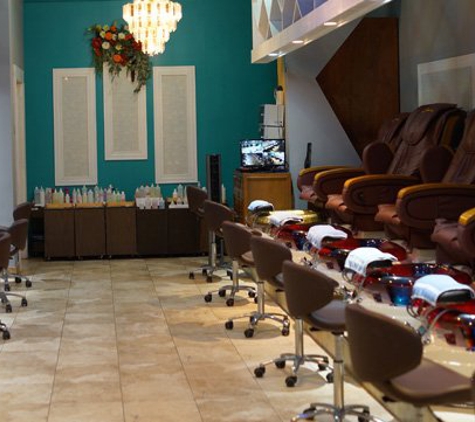 Diamond Nail & Spa - Valparaiso, IN