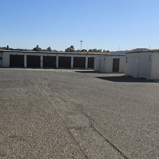 Extra Space Storage - Hesperia, CA