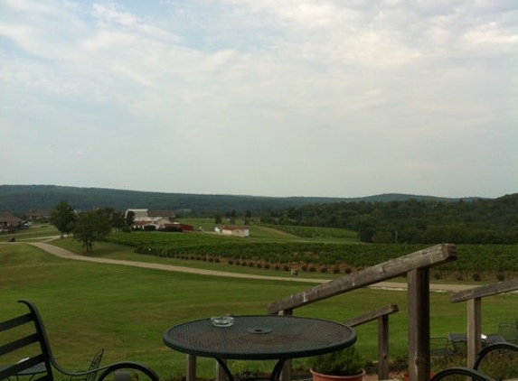 Chaumette Vineyards & Winery - Sainte Genevieve, MO