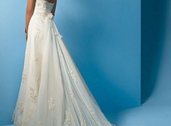 The Wedding Dress Store llc - Buckner, KY