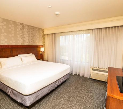 Courtyard by Marriott - Kingston, NY