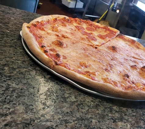 T C Lando's Sub & Pizzeria - Hudson, MA