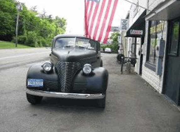 Levine's Garage - New Windsor, NY