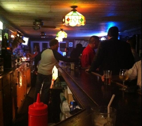 Mammoser's Tavern & Restaurant - Hamburg, NY