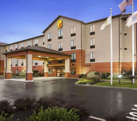 Super 8 by Wyndham Pennsville/Wilmington - Pennsville, NJ