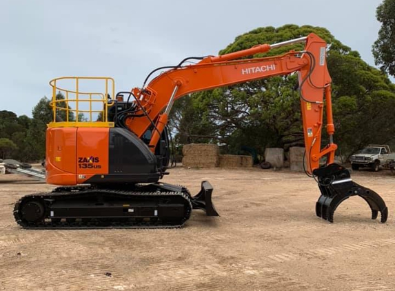 Diggin-it Earthworx