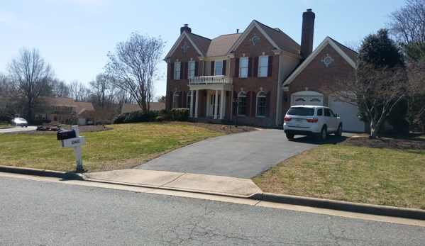 Denton's Lawn Care Services LLC - King George, VA