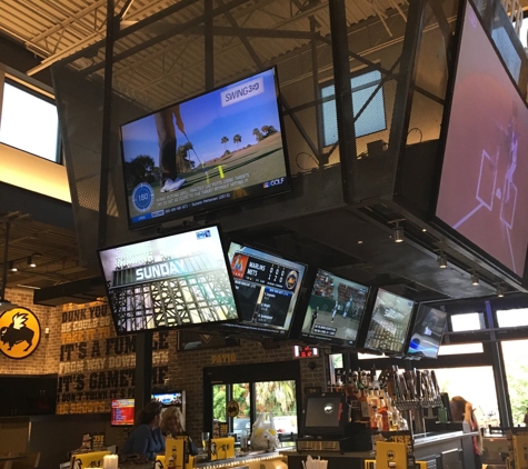 Buffalo Wild Wings - Pinellas Park, FL