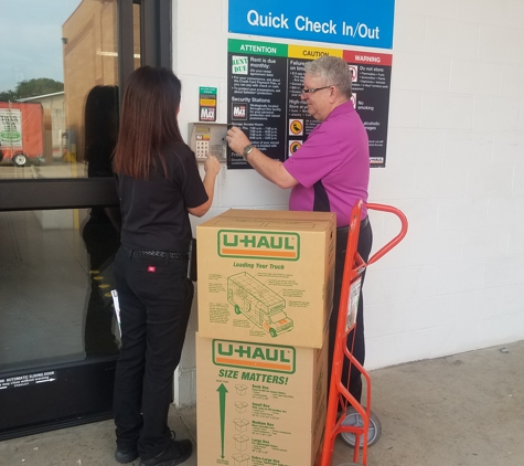 U-Haul Moving & Storage at Alma-Plano - Plano, TX