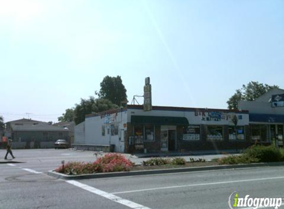 B & K Liquor - Lawndale, CA