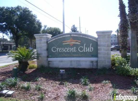 Crescent Club Apartments - Orlando, FL