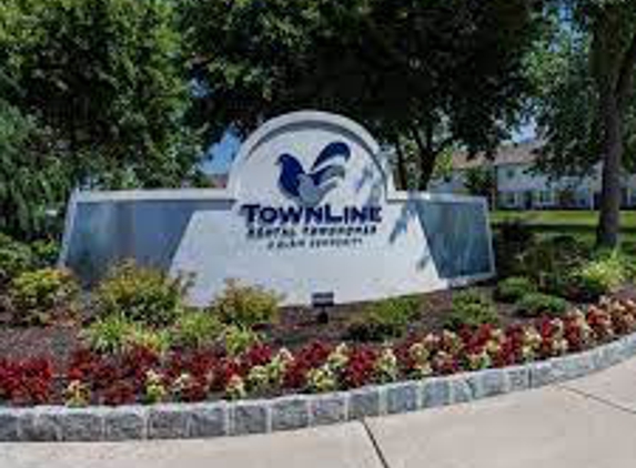 Townline Townhomes - Blue Bell, PA