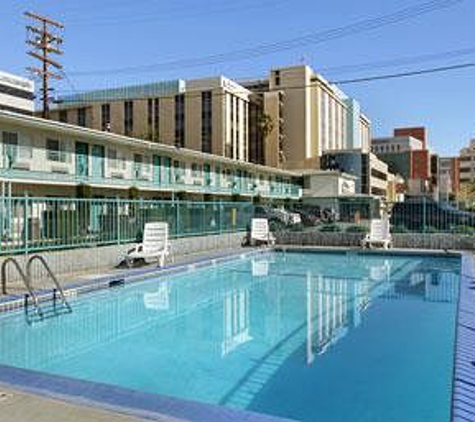 Travelodge - Los Angeles, CA