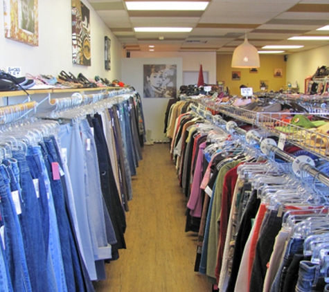 Classy Closet Consignment - Encinitas, CA