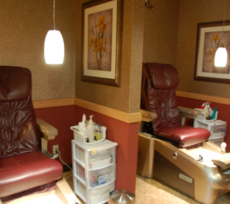 Nail Spa - Dayton, OH