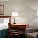 Travelodge By Wyndham Clinton Valley West Court - Hotels