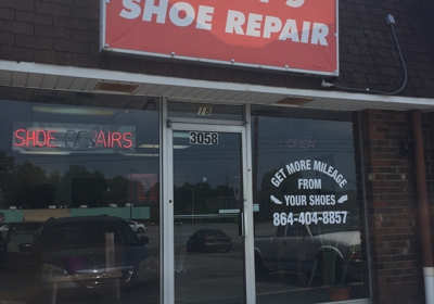 closest shoe repair near me