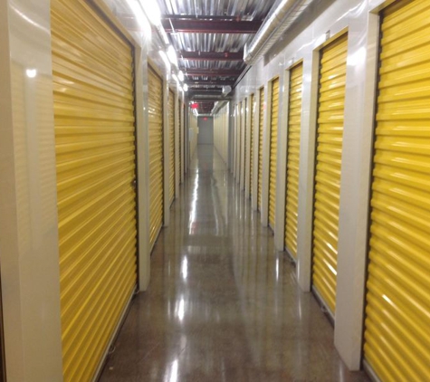 Life Storage - Phoenix, AZ