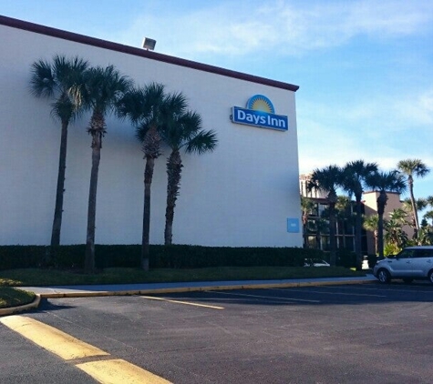 Days Inn - Orlando, FL