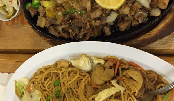 Marias Kusina - Buena Park, CA. ��������