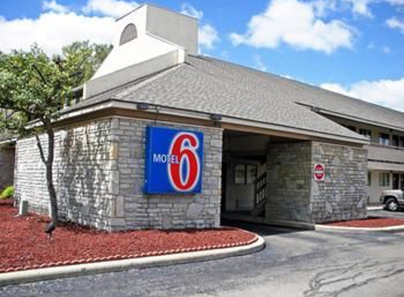 Motel 6 - Englewood, OH