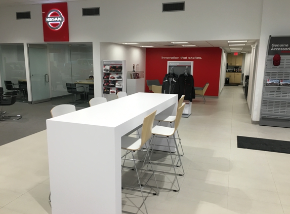 Simmons Nissan - Mount Airy, NC