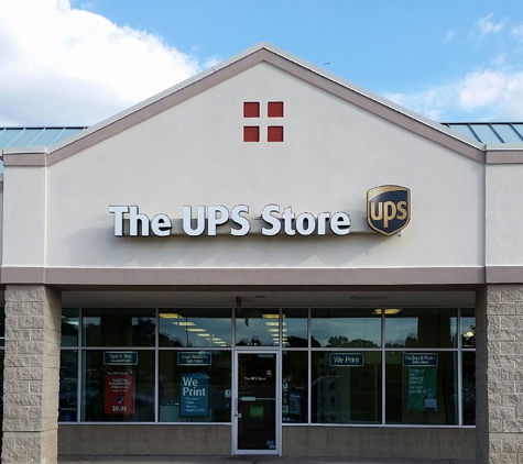 The UPS Store - Fenton, MI