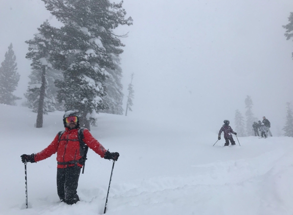 Sandy's Pub - Olympic Valley, CA