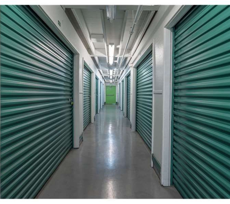 Extra Space Storage - Scotts Valley, CA