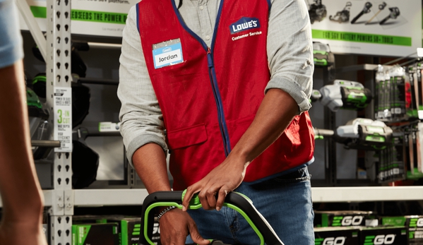 Lowe's Home Improvement - Chicago, IL