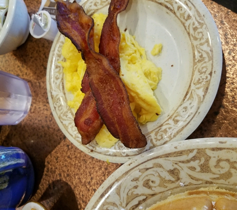 Another Broken Egg Cafe - Shreveport, LA